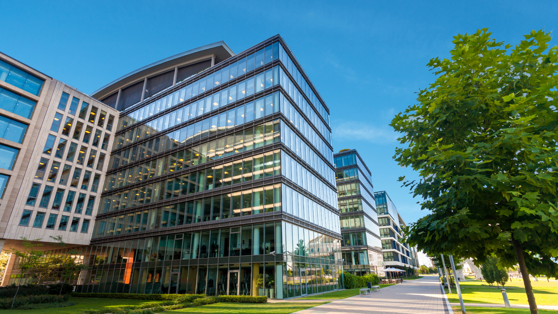 Gebouwen en opstallen